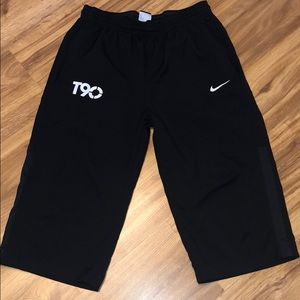 men's nike capris